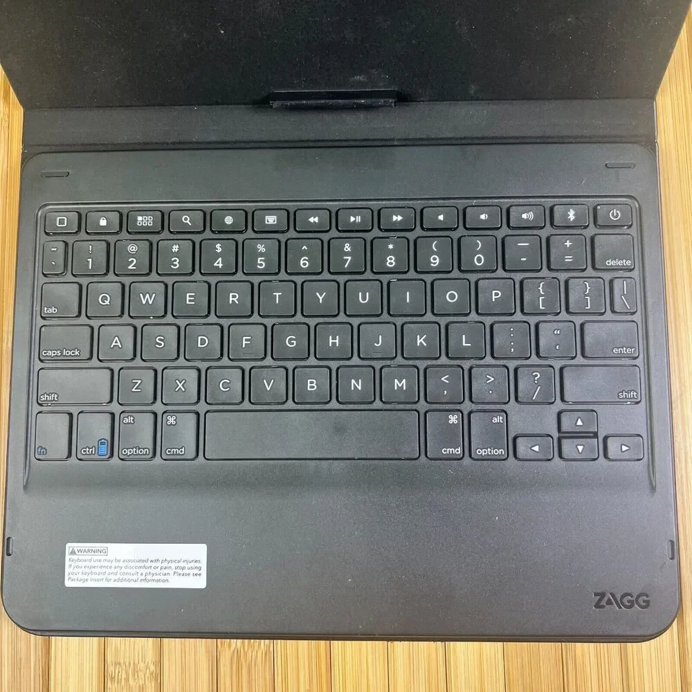 Zagg Messenger Portfolio Keyboard Case for 10.2